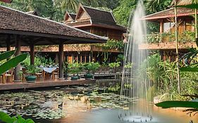 Angkor Village Hotel